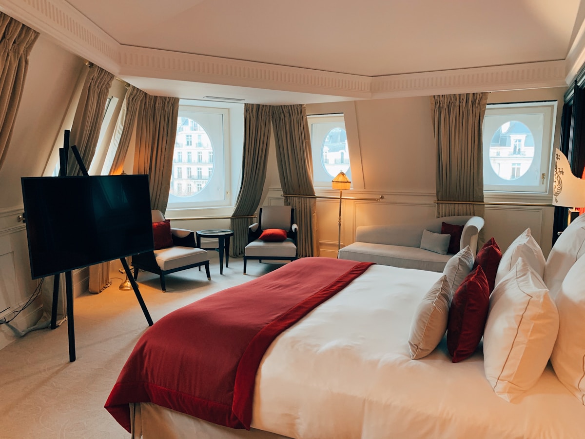 House-Frame Kids Bed (Twin)
